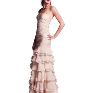 Delia MacPhee Ruffles Tiered Ruched Full length Formal Bridal Gown Dress 4